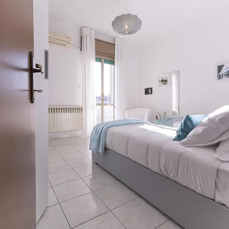 Carracci 29 * Bologne