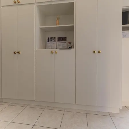 Carracci 29 Apartament