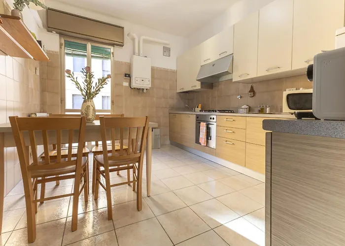 Apartment Carracci 29 *